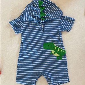 Bundle of 2 Little Boys Hooded One-pieces